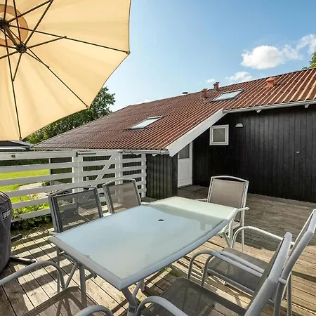 Holiday Home Hejls With Hot Tub 265 Hébergement de vacances Hejls