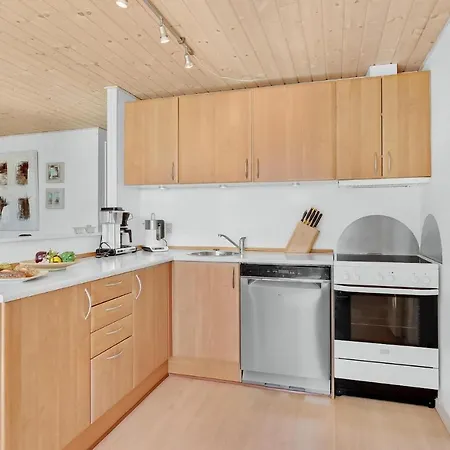 Holiday Home Hejls With Hot Tub 265 Hejls