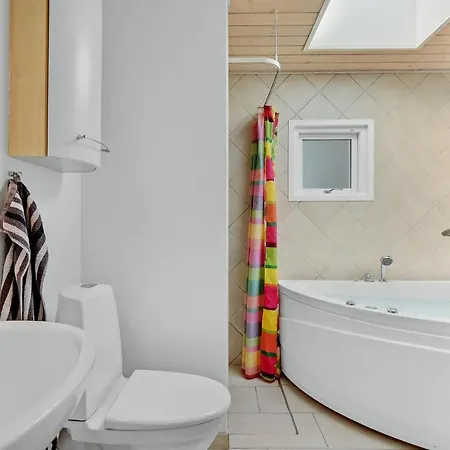 Holiday Home Hejls With Hot Tub 265 Hébergement de vacances