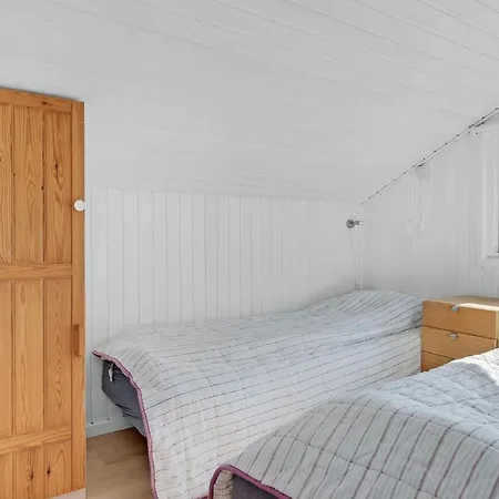 Holiday Home Hejls With Hot Tub 265 Hébergement de vacances *